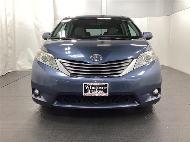 2015 Toyota Sienna XLE Premium