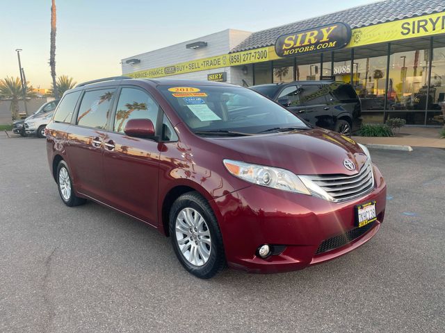 2015 Toyota Sienna 