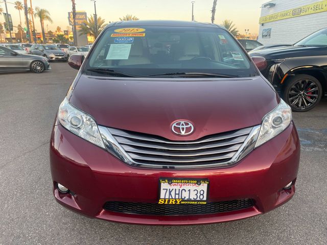2015 Toyota Sienna 