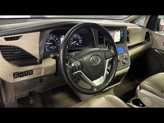 2015 Toyota Sienna XLE Premium