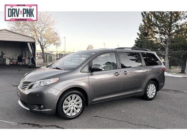 2015 Toyota Sienna XLE Premium