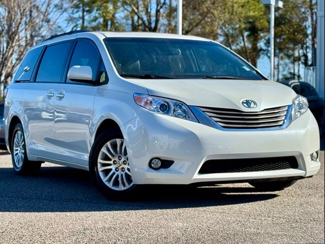 2015 Toyota Sienna XLE Premium