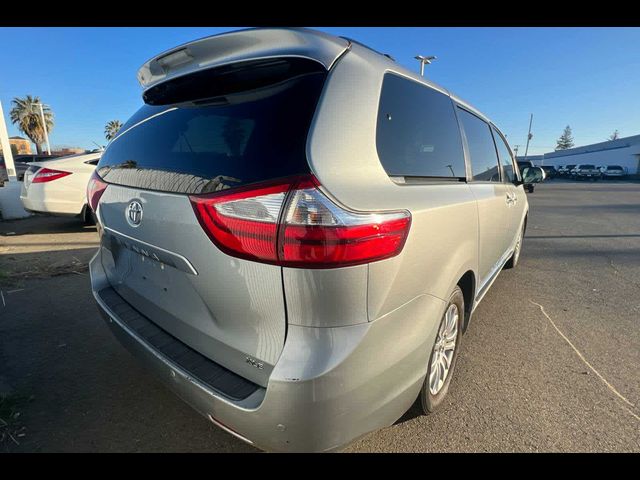 2015 Toyota Sienna XLE Premium