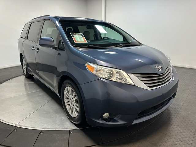 2015 Toyota Sienna XLE Premium