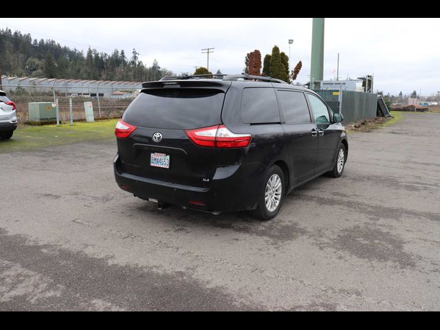 2015 Toyota Sienna XLE Premium