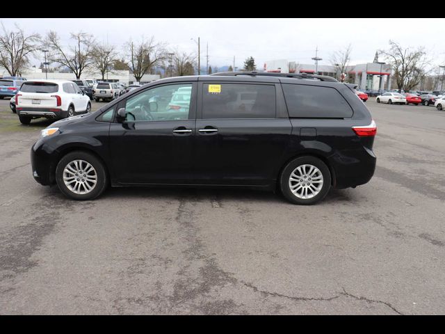 2015 Toyota Sienna XLE Premium