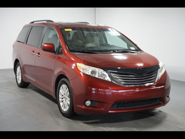 2015 Toyota Sienna XLE Premium