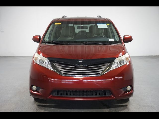 2015 Toyota Sienna XLE Premium