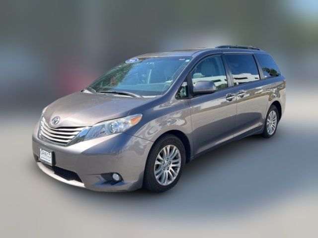 2015 Toyota Sienna 