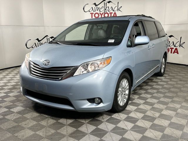 2015 Toyota Sienna XLE Premium