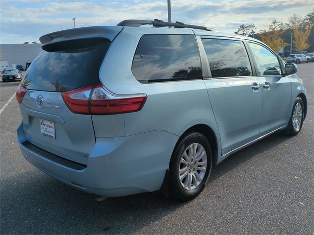 2015 Toyota Sienna XLE Premium