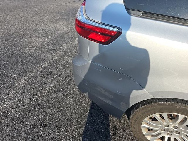 2015 Toyota Sienna XLE Premium