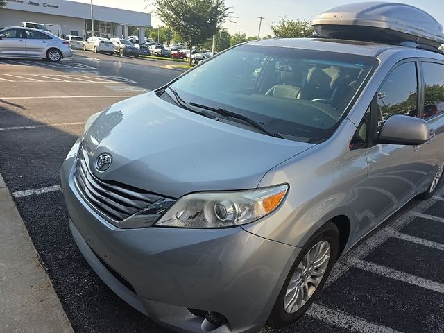 2015 Toyota Sienna XLE Premium