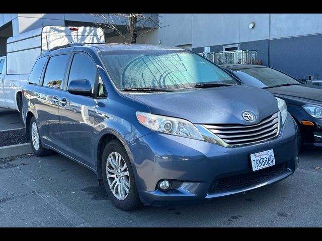 2015 Toyota Sienna XLE Premium