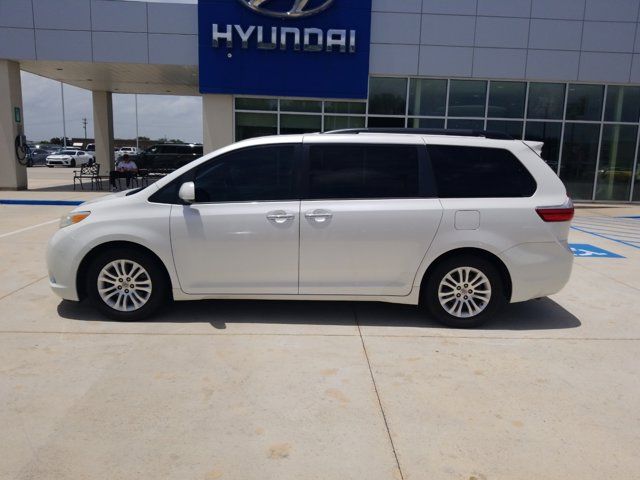 2015 Toyota Sienna XLE Premium