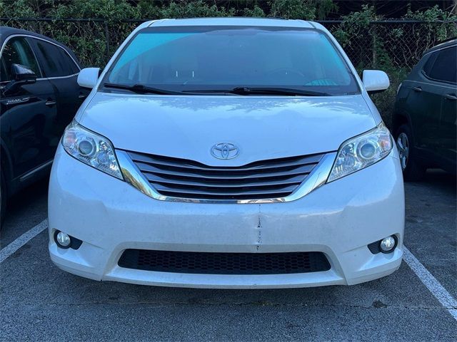 2015 Toyota Sienna XLE Premium