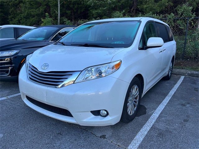 2015 Toyota Sienna XLE Premium