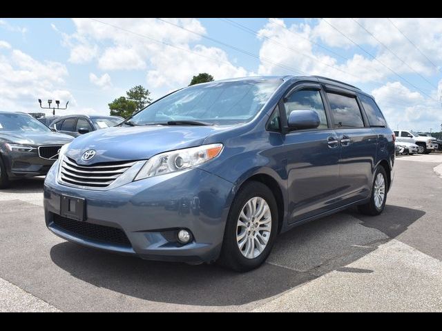 2015 Toyota Sienna XLE Premium