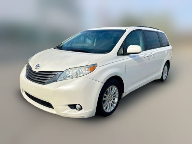 2015 Toyota Sienna XLE Premium