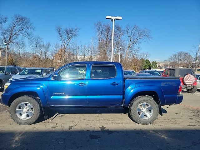 2015 Toyota Tacoma Base