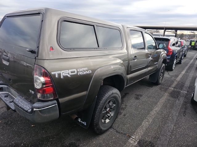 2015 Toyota Tacoma Base