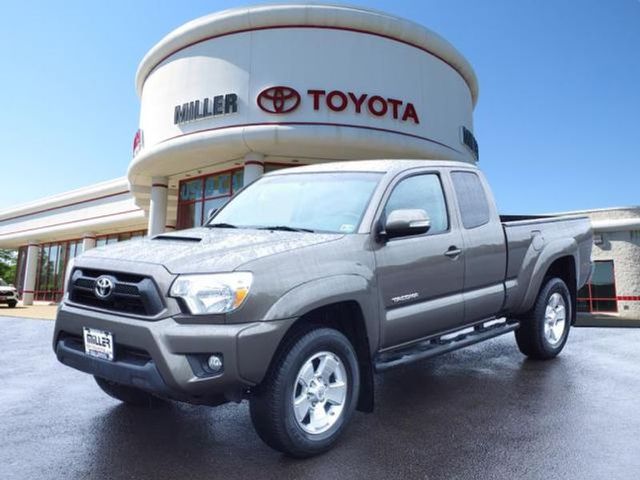 2015 Toyota Tacoma Base