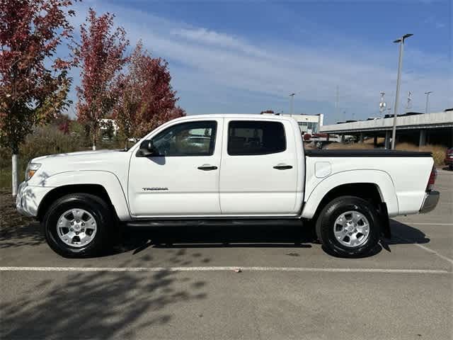 2015 Toyota Tacoma Base