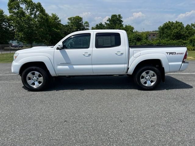 2015 Toyota Tacoma Base