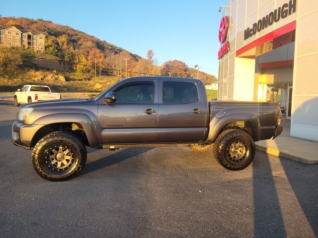 2015 Toyota Tacoma Base