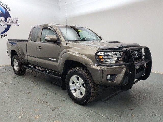 2015 Toyota Tacoma Base