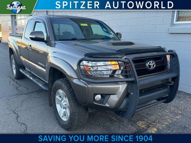 2015 Toyota Tacoma Base