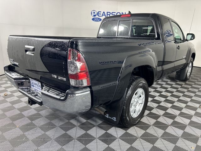 2015 Toyota Tacoma Base