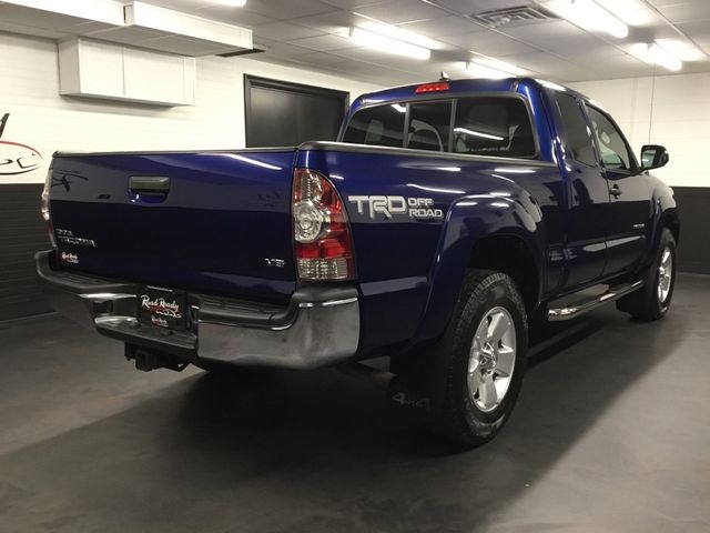 2015 Toyota Tacoma Base