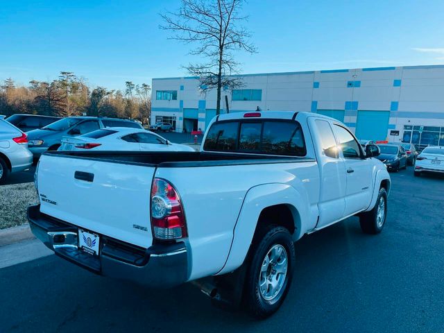 2015 Toyota Tacoma Base