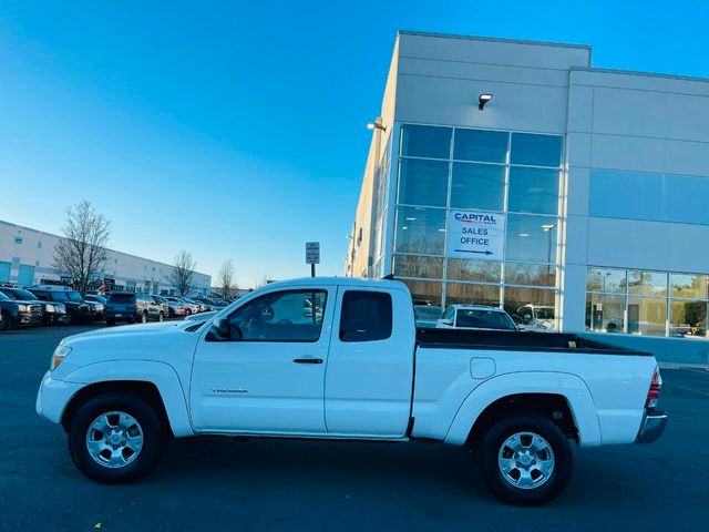 2015 Toyota Tacoma Base