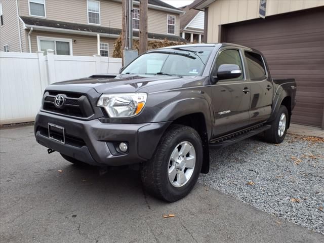 2015 Toyota Tacoma Base