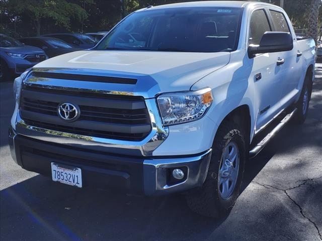 2015 Toyota Tundra SR5