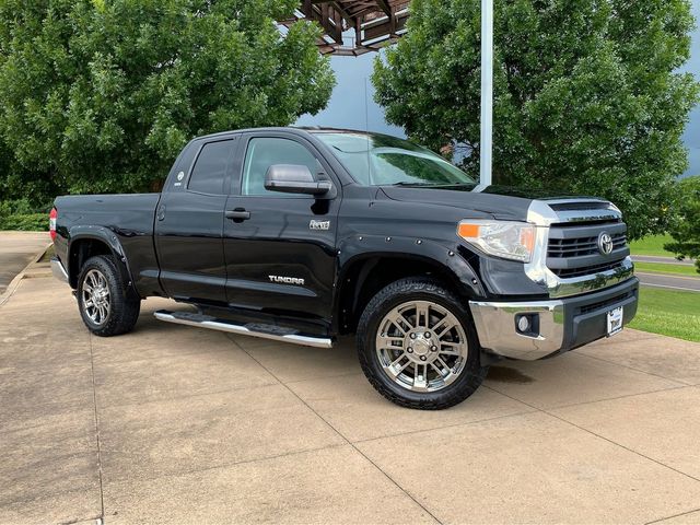 2015 Toyota Tundra SR5