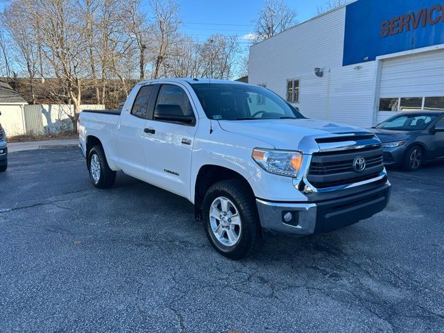 2015 Toyota Tundra SR