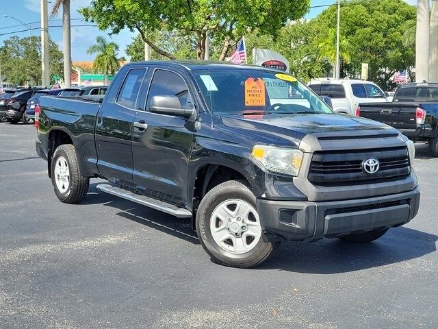 2015 Toyota Tundra SR