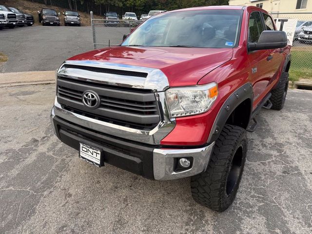 2015 Toyota Tundra SR5