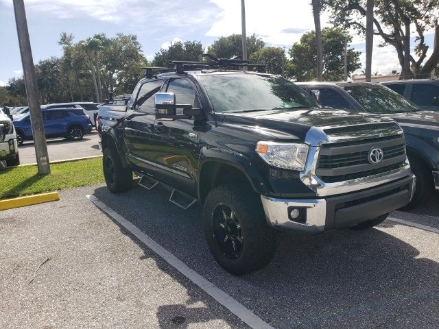 2015 Toyota Tundra SR5