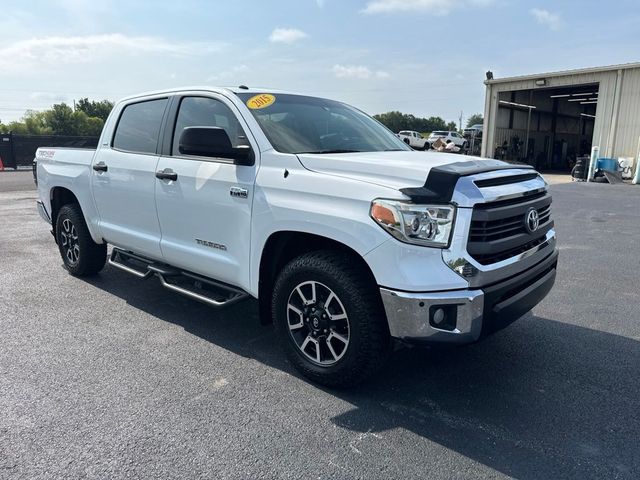 2015 Toyota Tundra SR5