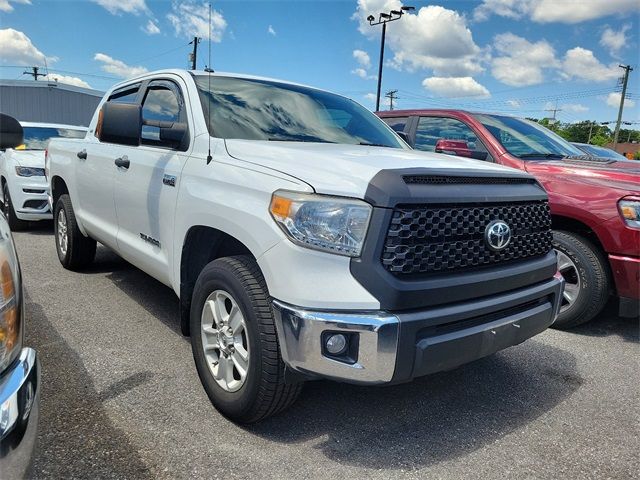 2015 Toyota Tundra SR5