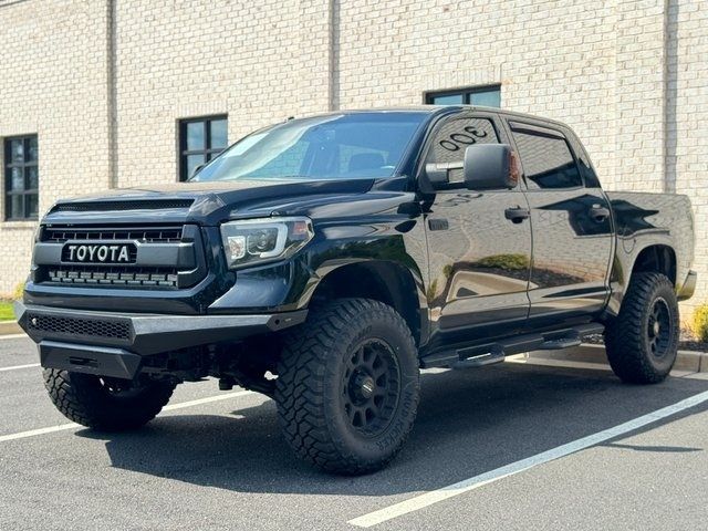 2015 Toyota Tundra SR5