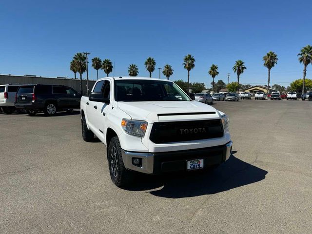 2015 Toyota Tundra SR5