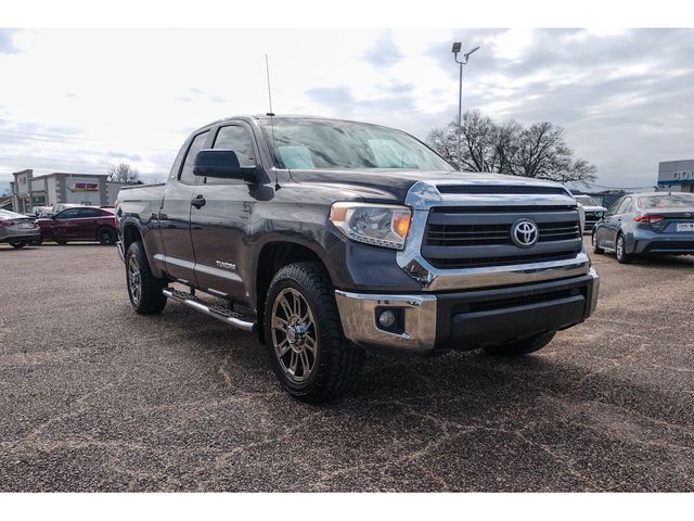 2015 Toyota Tundra SR5