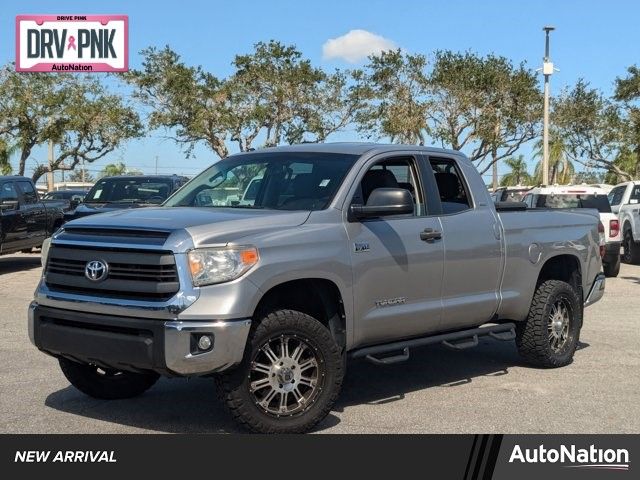 2015 Toyota Tundra SR5