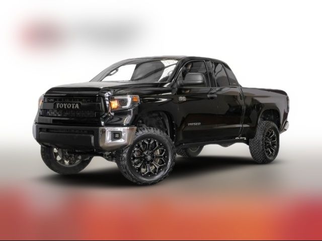 2015 Toyota Tundra SR5