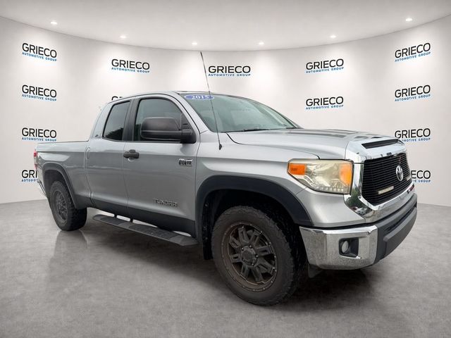 2015 Toyota Tundra SR5